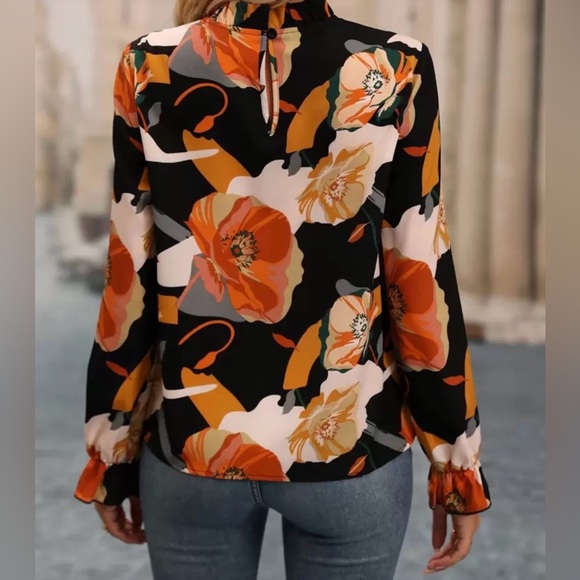 Classic Floral Print Frill neck Long sleeve Top - Picture 2 of 3